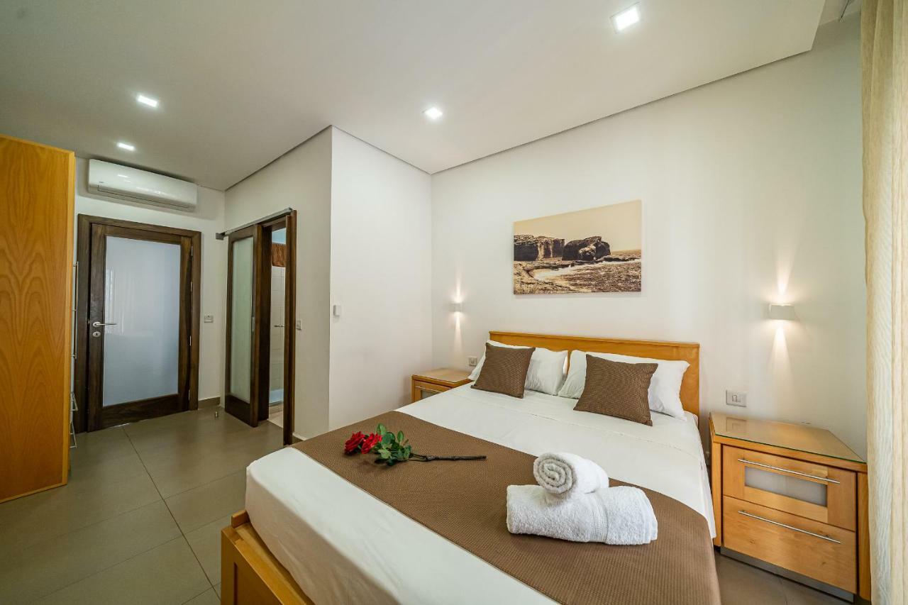 Pebbles, Apartment 1 Марсалфорн Экстерьер фото